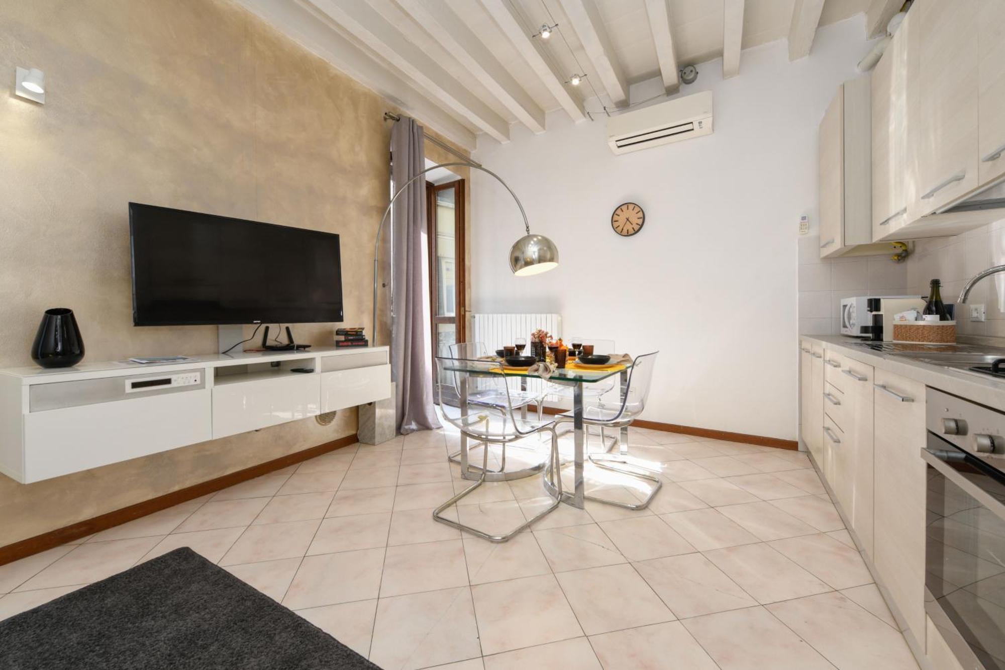 Desenzanoloft Le Petit Bijou - Restyling 2025 - Downtown Ντεζεντσάνο ντελ Γκάρντα Εξωτερικό φωτογραφία